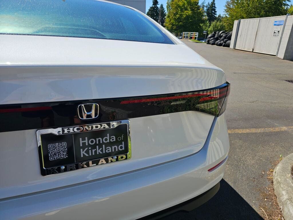 New 2026 Honda Accord LX image 17