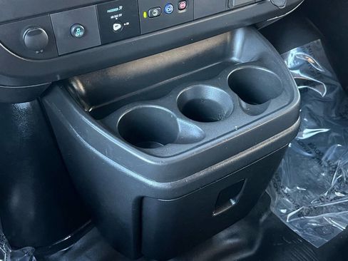 Used 2020 GMC Savana 2500 w/ Driver Convenience Package image 25