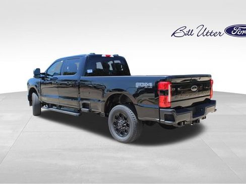 New 2026 Ford F350 Lariat w/ Black Appearance Package AWD/4WD image 4