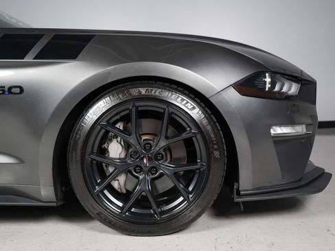 Used 2018 Ford Mustang GT Premium w/ Black Accent Package RWD image 44