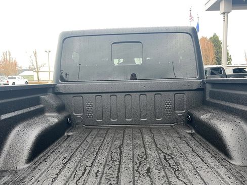 New 2026 Jeep Gladiator Sport image 15