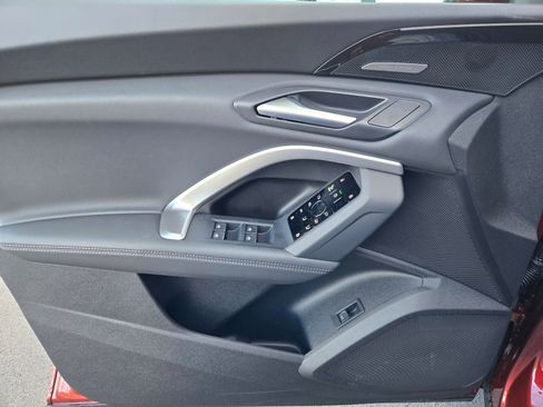 New 2025 Audi Q5 Premium AWD/4WD image 17