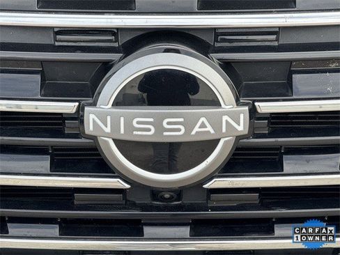 Used 2024 Nissan Rogue SL image 34