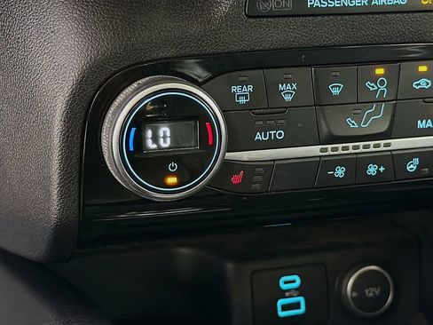 Used 2021 Ford Escape SEL image 21