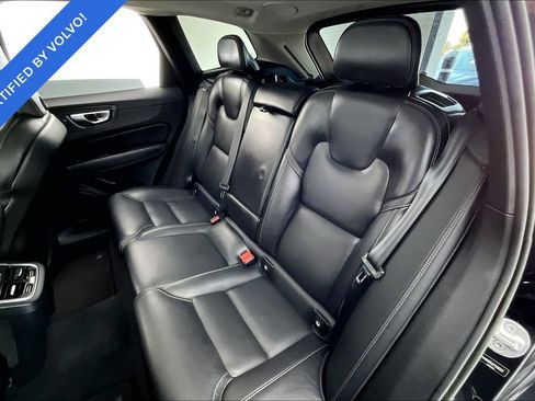 Used 2023 Volvo XC60 B6 Ultimate AWD/4WD image 34