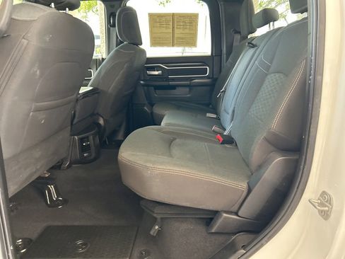Used 2025 RAM 2500 Big Horn AWD/4WD image 43
