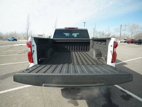 Used 2024 Chevrolet Silverado 1500 W/T w/ WT Value Package image 17