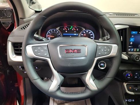 Used 2024 GMC Terrain SLT w/ Elevation Edition image 18