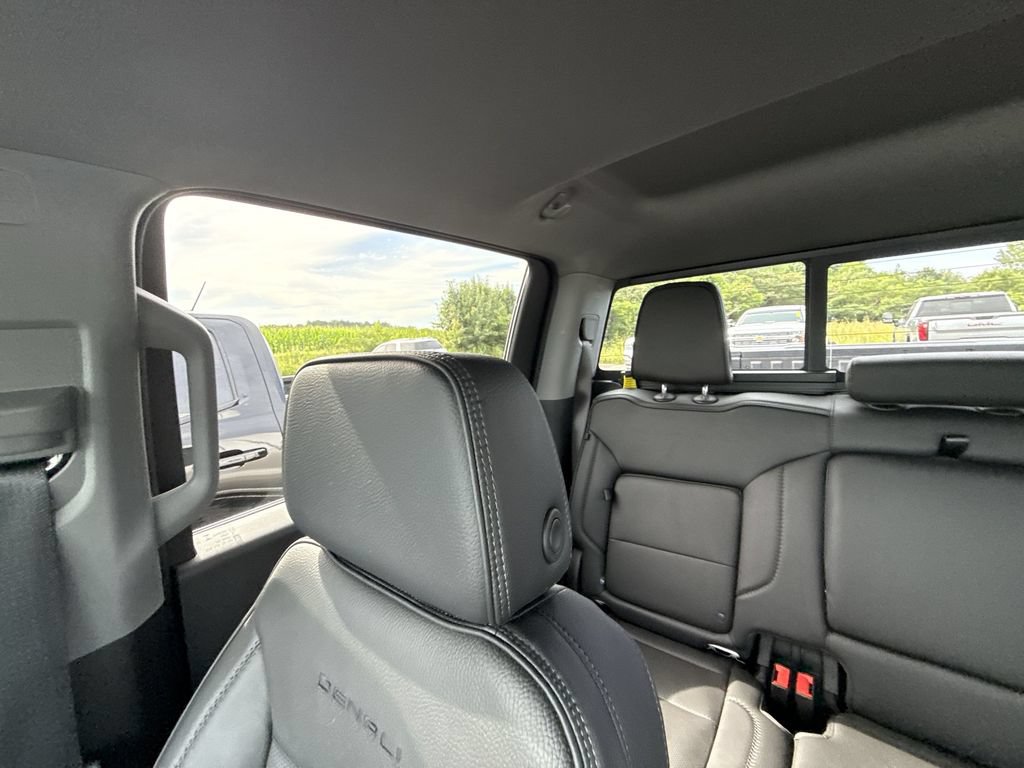 Certified 2025 GMC Sierra 1500 Denali w/ Denali Reserve Package AWD/4WD image 10