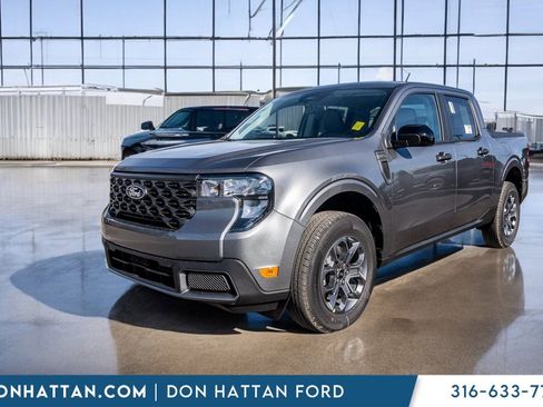 New 2025 Ford Maverick XLT w/ Equipment Group 301A image 21