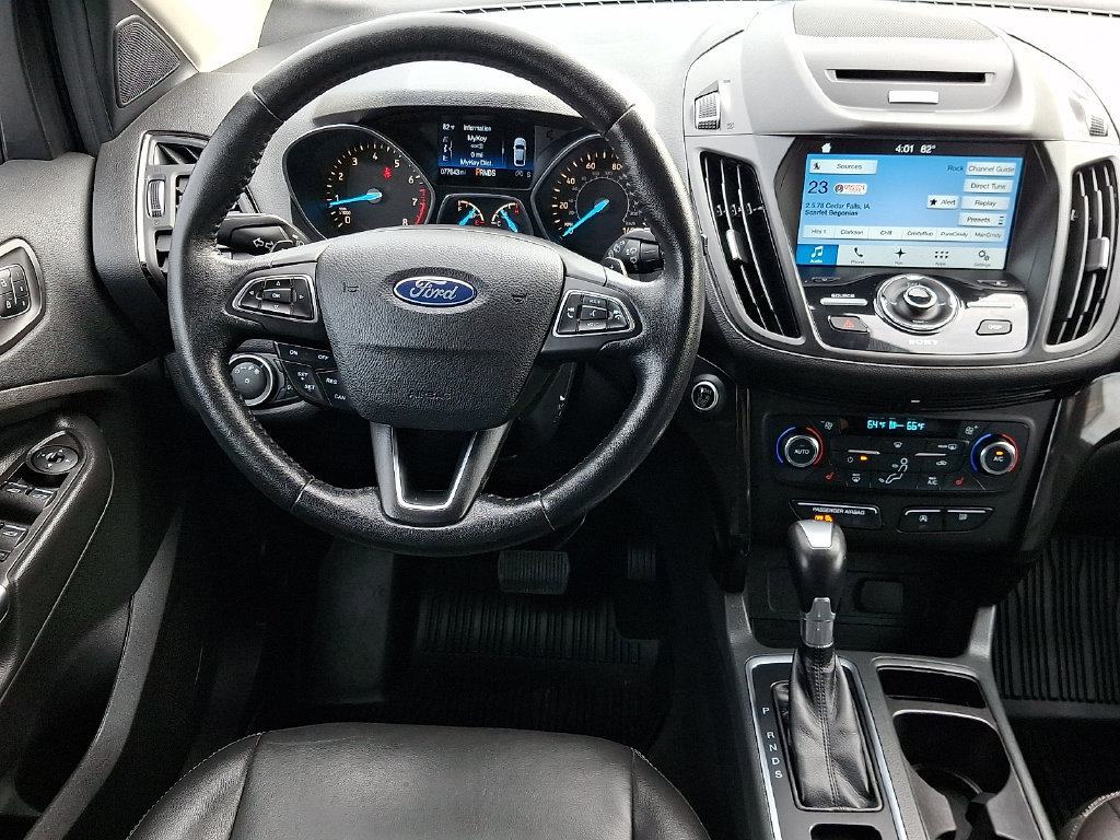 Used 2017 Ford Escape Titanium AWD/4WD image 12