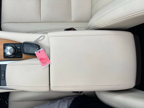Used 2020 Lexus RX 350 FWD w/ Premium Package image 43