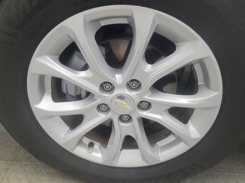 Used 2021 Chevrolet Equinox LS w/ LS Convenience Package FWD image 31