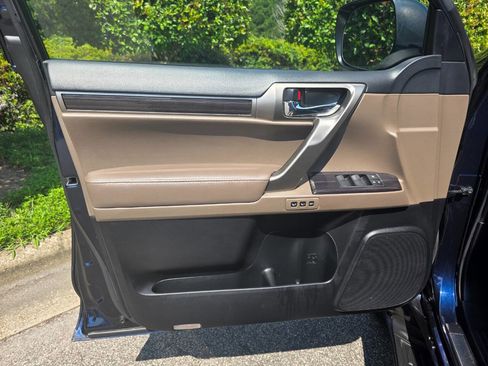 Used 2021 Lexus GX 460 Premium image 10