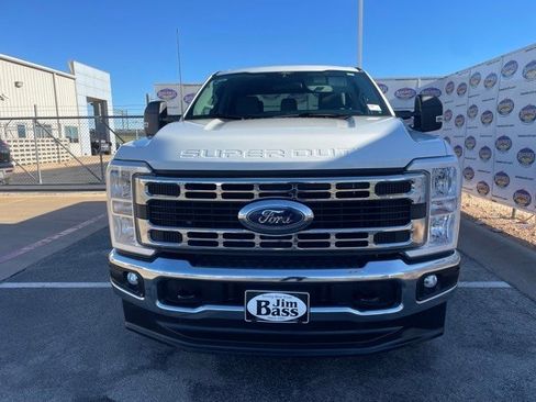 Certified 2025 Ford F250 XLT image 3