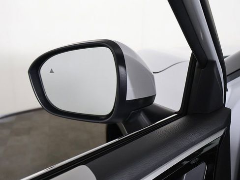 New 2025 Mitsubishi Outlander SE FWD image 35