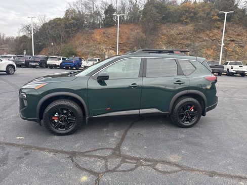 New 2026 Nissan Rogue SV w/ Rock Creek Premium Package AWD/4WD image 4