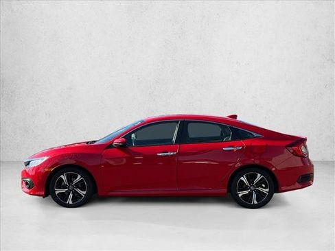 Used 2017 Honda Civic Touring image 8