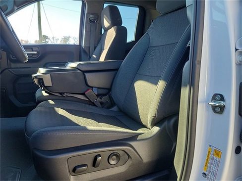 Certified 2022 Chevrolet Silverado 1500 Custom image 13