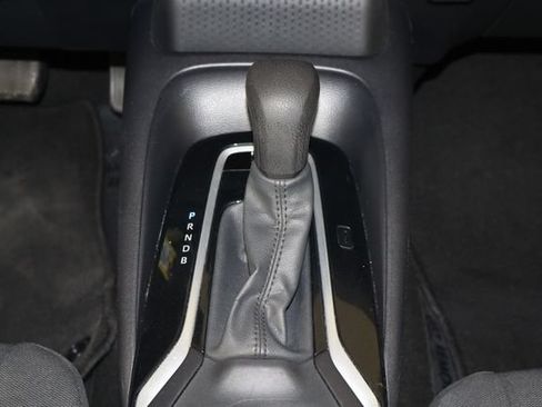 Used 2024 Toyota Corolla LE FWD image 25