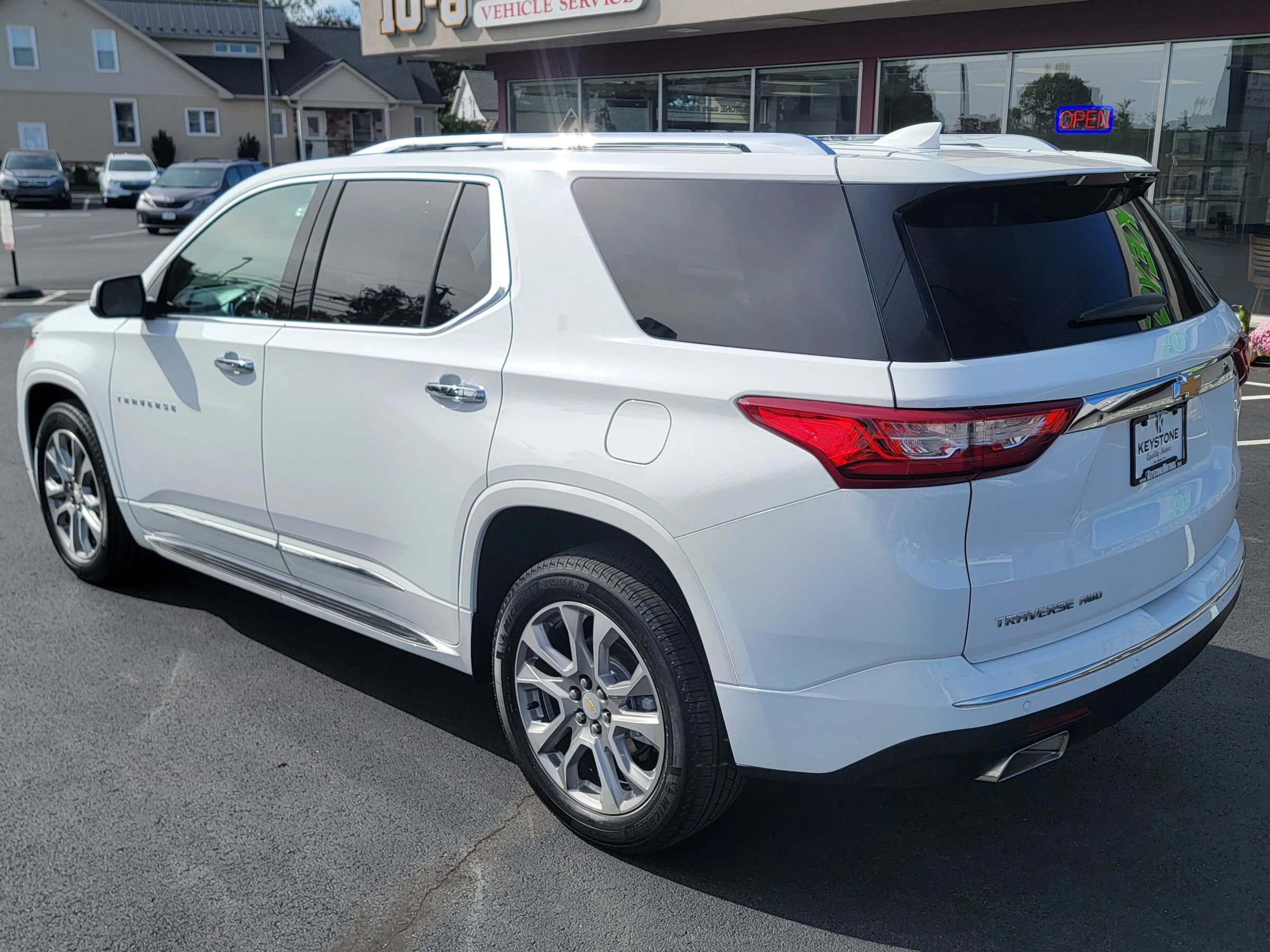 Used 2021 Chevrolet Traverse Premier AWD/4WD image 7