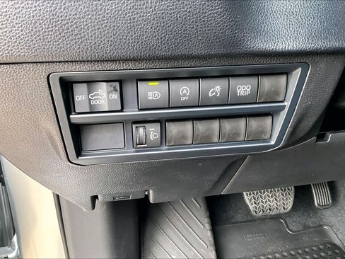 New 2026 Toyota Tundra SR5 AWD/4WD image 18