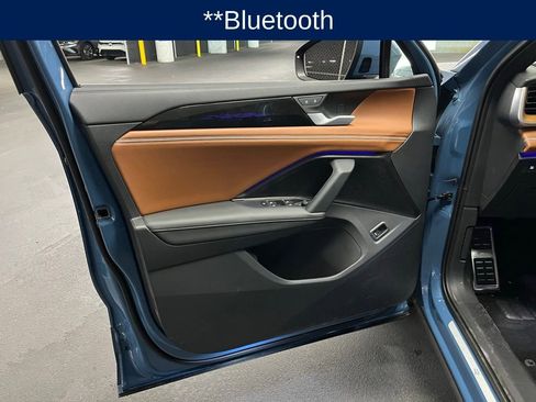 Certified 2025 Volkswagen Tiguan SEL R-Line image 19