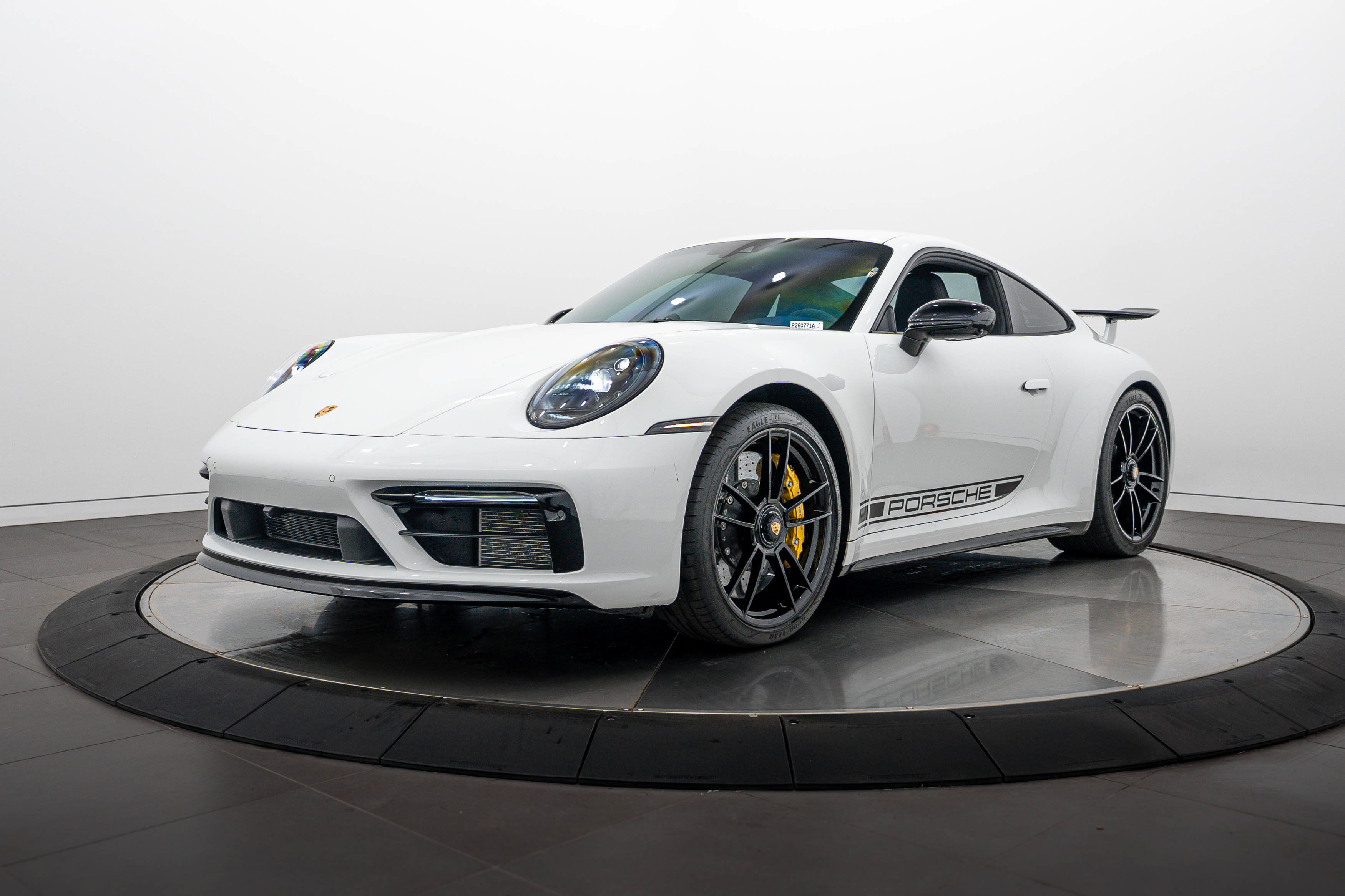 Certified 2024 Porsche 911 Carrera 4 GTS AWD/4WD image 1