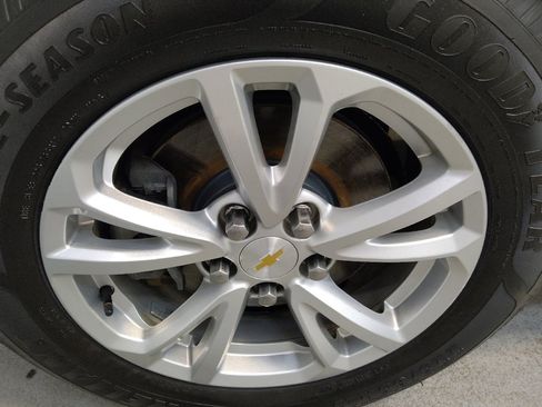 Used 2017 Chevrolet Equinox LT w/ Convenience Package FWD image 31