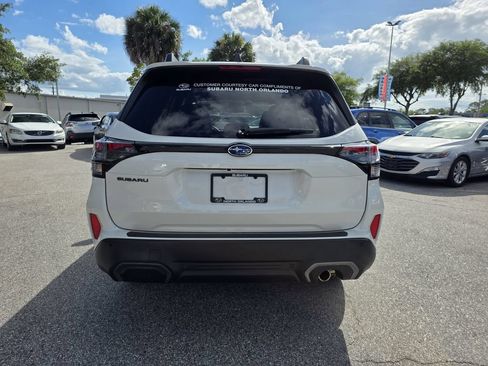 Certified 2025 Subaru Forester Limited w/ Popular Package #2 AWD/4WD image 4