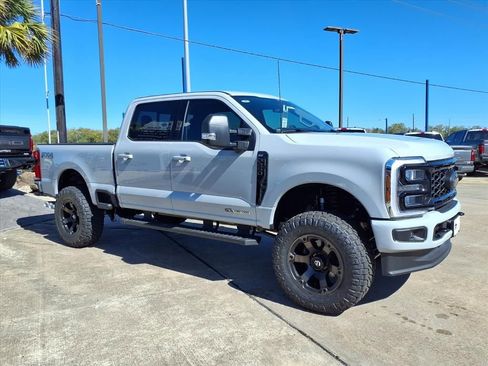 New 2026 Ford F250 XLT w/ XLT Premium Package image 10