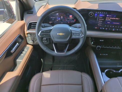New 2026 Chevrolet Suburban High Country RWD image 15