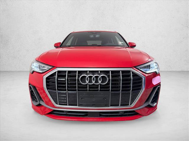 Used 2024 Audi Q3 2.0T Premium AWD/4WD image 9