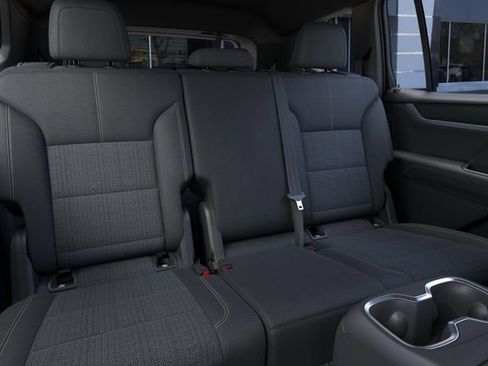 New 2027 GMC Acadia Elevation w/ LPO, Floor Liner Package FWD image 17