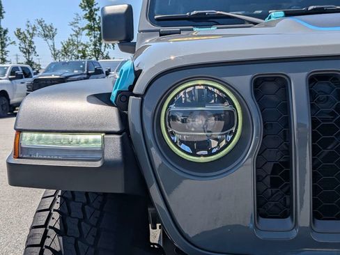 Used 2022 Jeep Wrangler Unlimited Rubicon 4xe w/ Steel Bumper Group AWD/4WD image 9