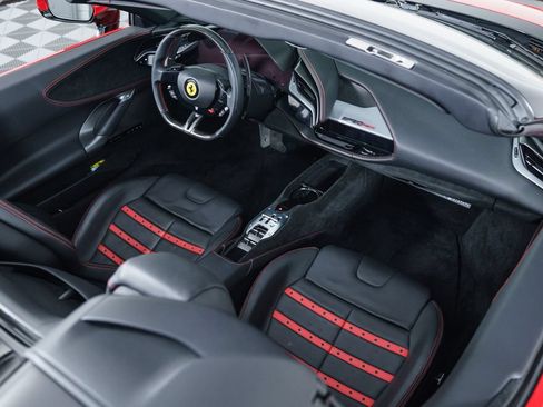 Used 2024 Ferrari SF90 Spider AWD/4WD image 37