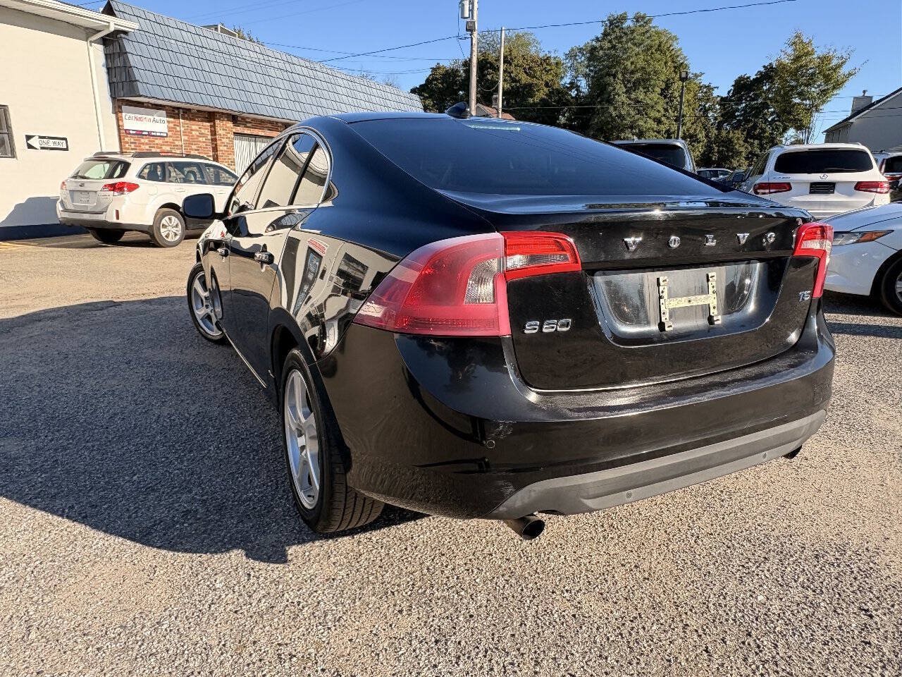 Used 2012 Volvo S60 T5 FWD image 10