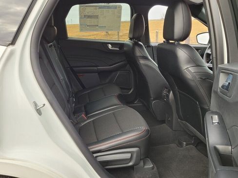 Used 2024 Ford Escape ST-Line w/ Equipment Group 301A image 15