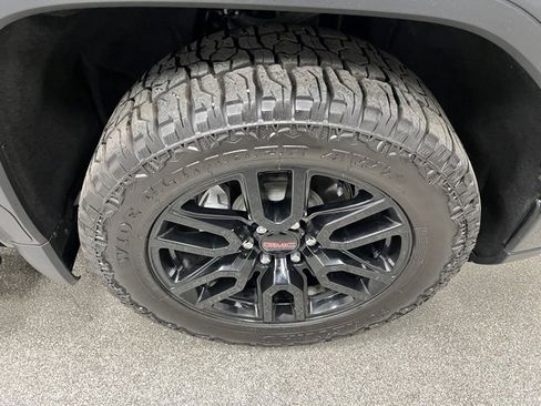 Used 2023 GMC Sierra 1500 Elevation image 21