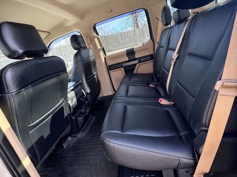 Used 2017 Ford F250 XLT w/ FX4 Off-Road Package image 11