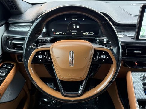 Used 2021 Lincoln Aviator Black Label w/ Dynamic Handling Package image 38