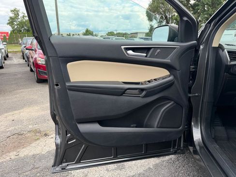 Used 2019 Ford Edge SEL w/ Equipment Group 201A AWD/4WD image 15