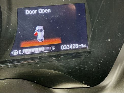 Used 2022 Honda HR-V EX-L image 17