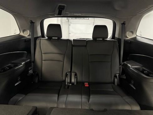 Used 2022 Honda Pilot Touring image 34