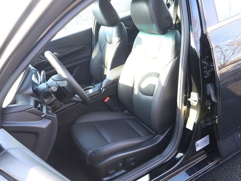 Used 2024 Cadillac CT4 Luxury w/ Cold Weather Package image 30