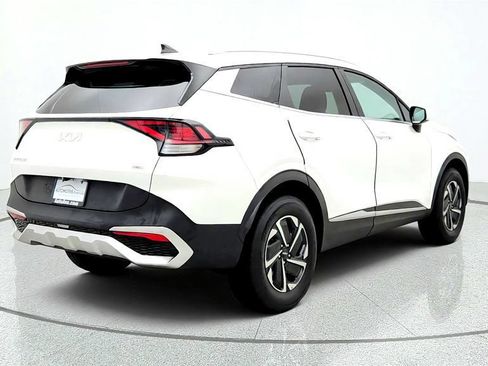 Used 2023 Kia Sportage LX AWD/4WD image 5