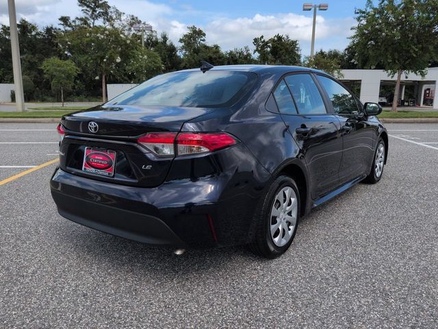 Certified 2024 Toyota Corolla LE FWD image 4