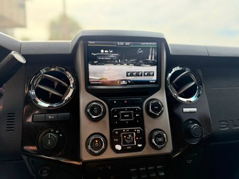 Used 2015 Ford F250 Platinum AWD/4WD image 26
