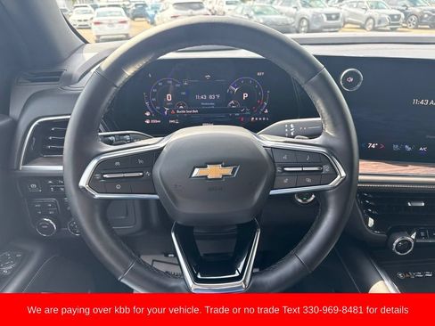 Used 2025 Chevrolet Tahoe Premier AWD/4WD image 25