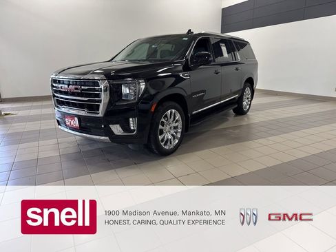 Used 2021 GMC Yukon XL SLT w/ SLT Premium Package image 1